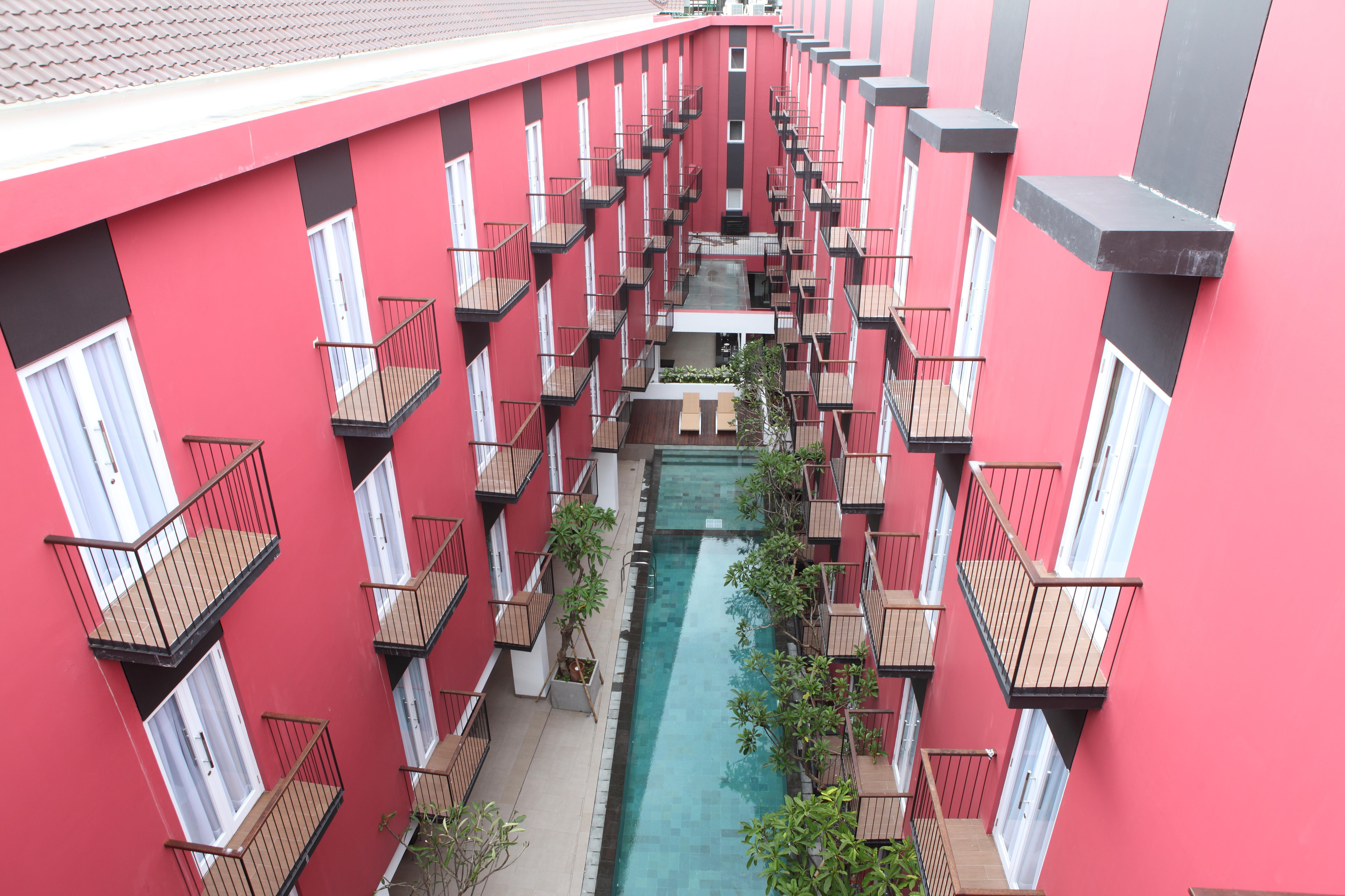 Kampi Hotel Legian Exterior photo